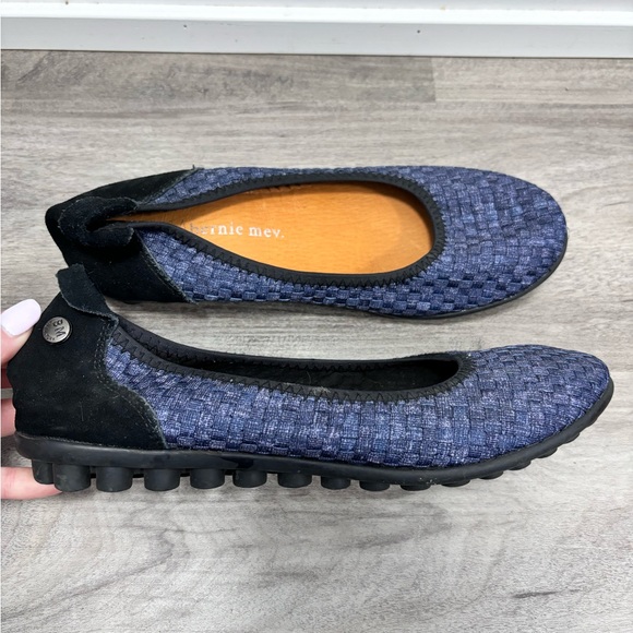 Blue Bernie Maeve Shoes - Picture 2 of 3